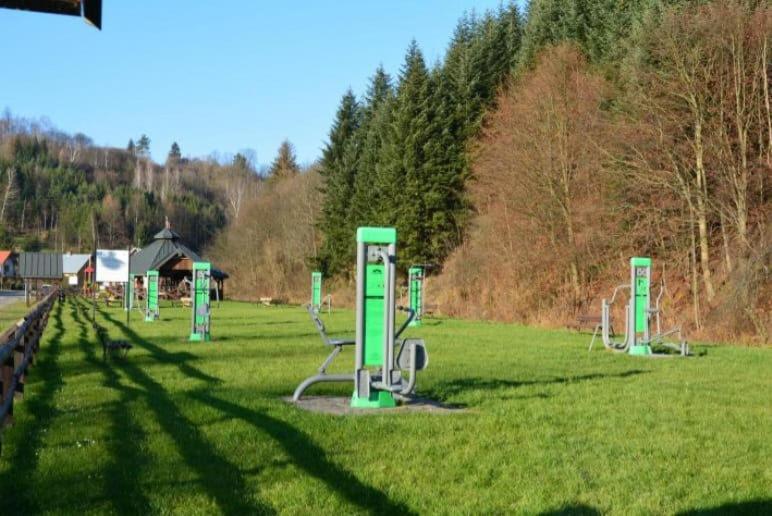 Pokoje Goscinne U Faronow Muszyna Exteriér fotografie
